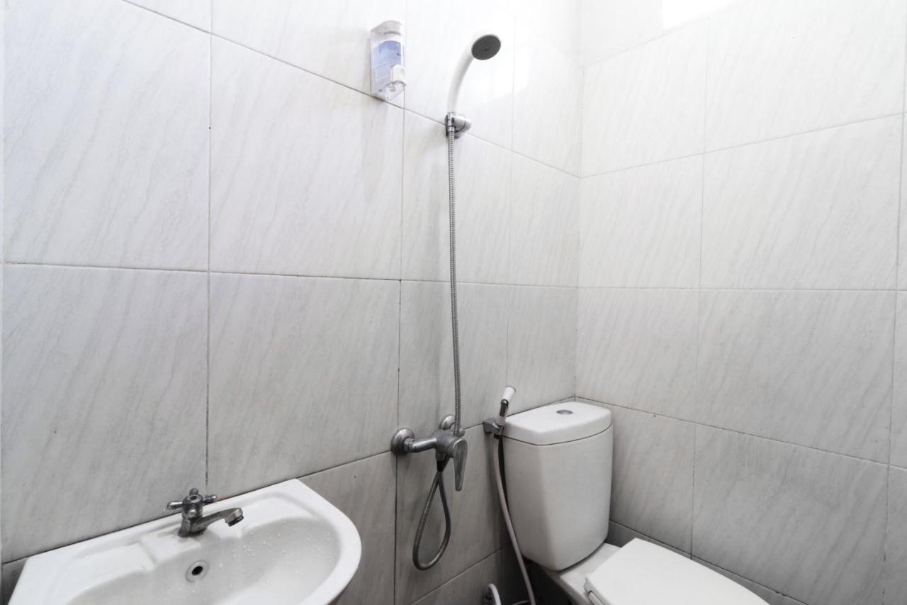 Bantal Guling Pasar Baru Hotel Bandung Exterior foto
