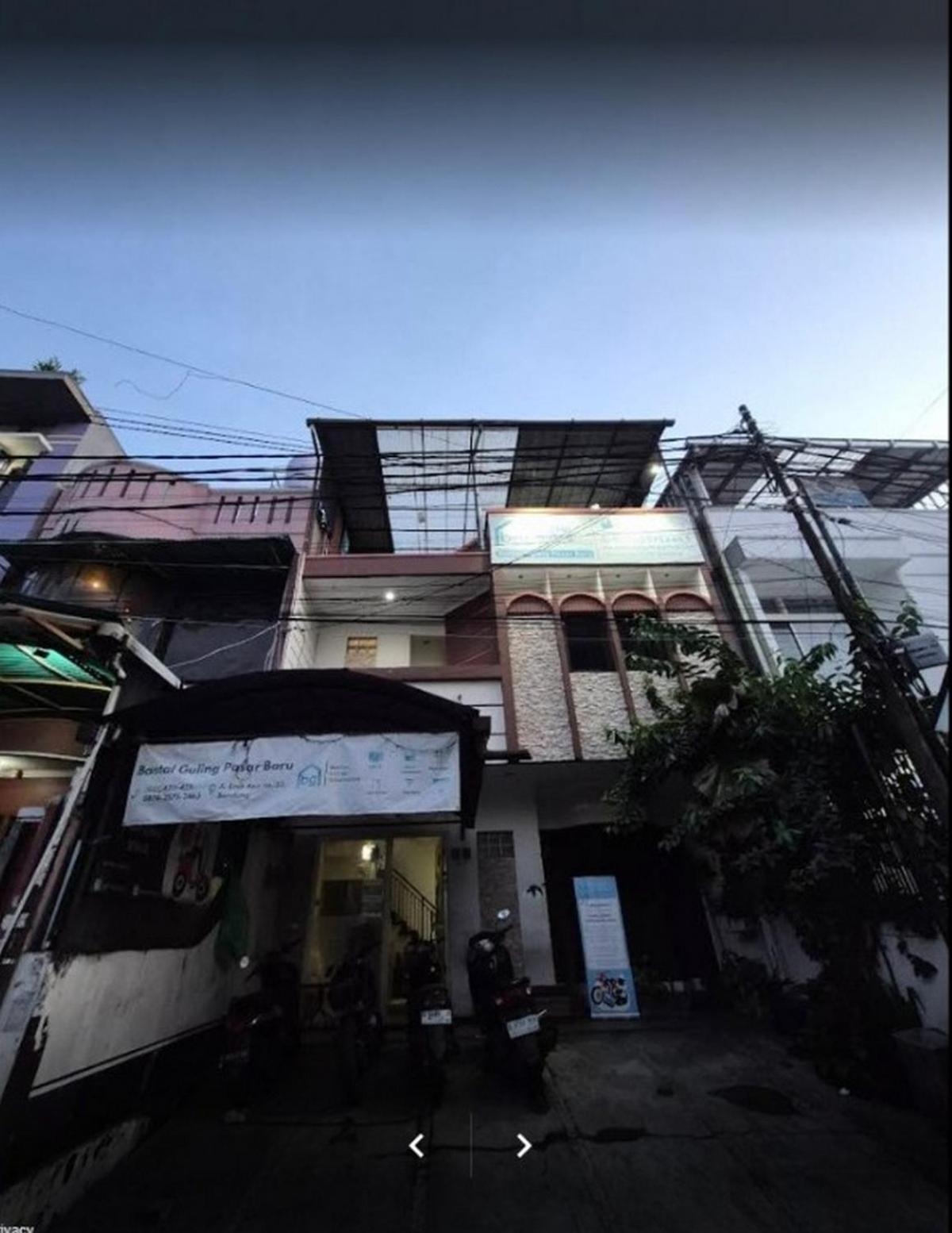 Bantal Guling Pasar Baru Hotel Bandung Exterior foto