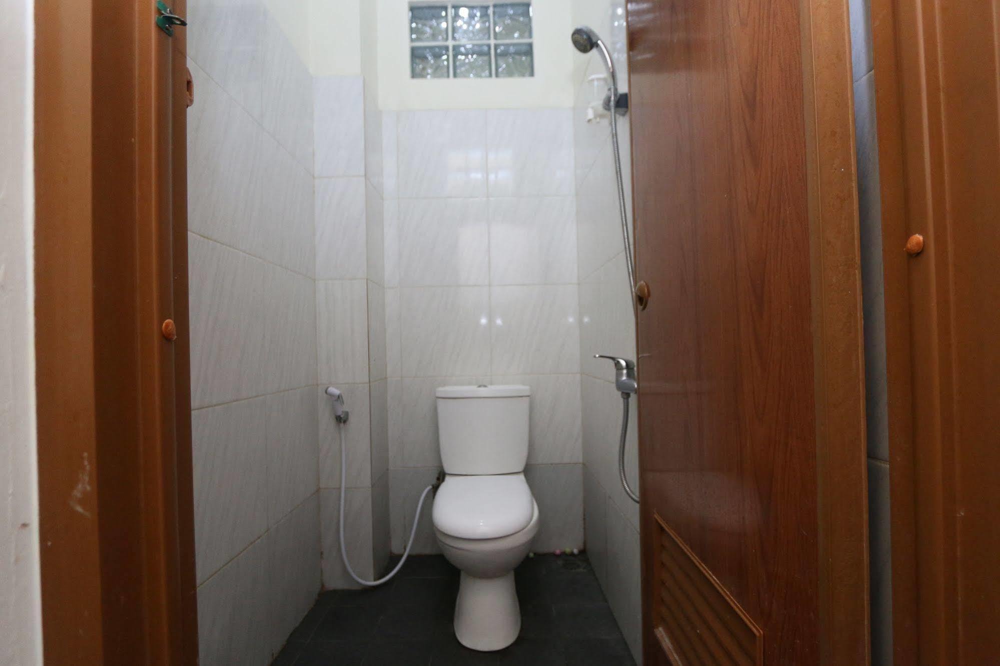 Bantal Guling Pasar Baru Hotel Bandung Exterior foto